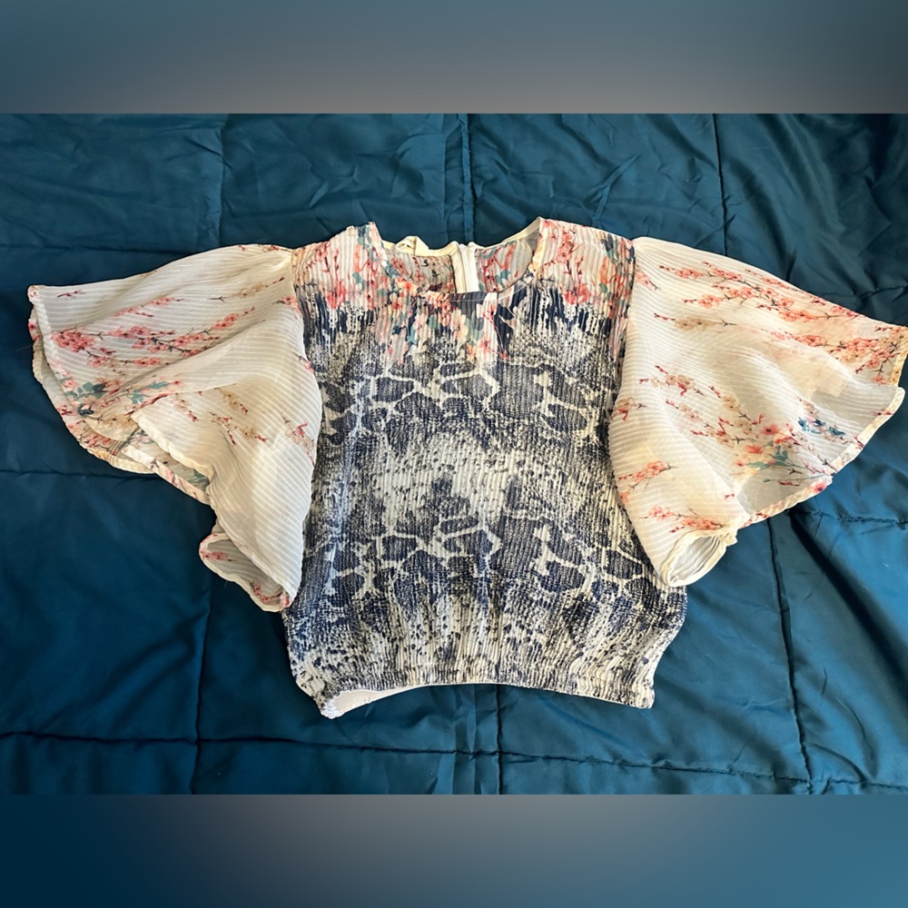 White hobo multicoloured crop top